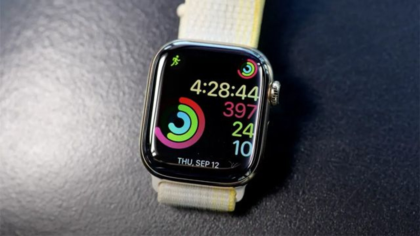 Обзор Apple Watch Series 10: характеристики, цена и отличия от предыдущих моделей