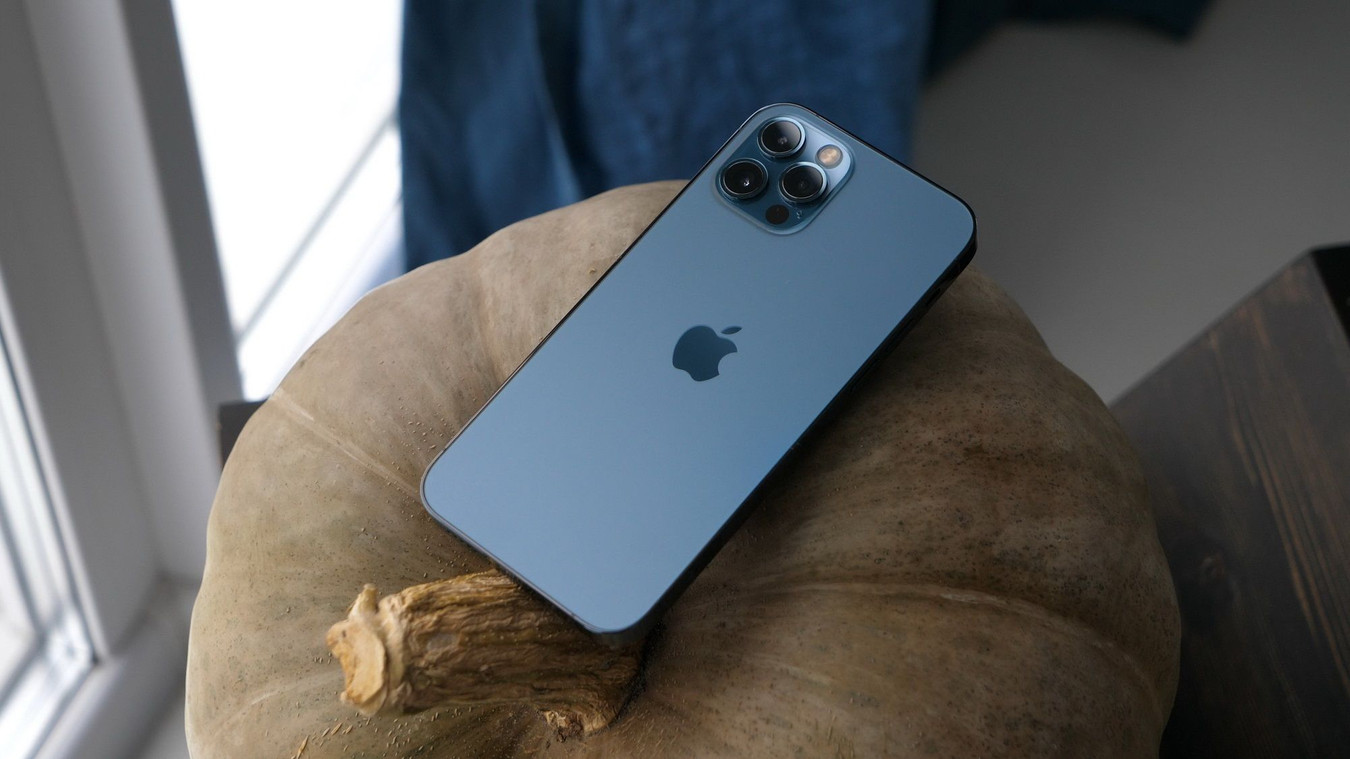 iPhone 12: Как не купить подделку