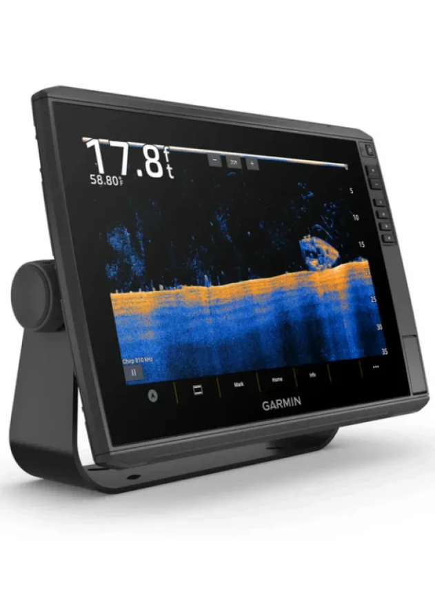 Garmin Echomap Ultra 2 126sv with Garmin Navionics Plus Mapping and LiveScope Live-Scanning Sonar